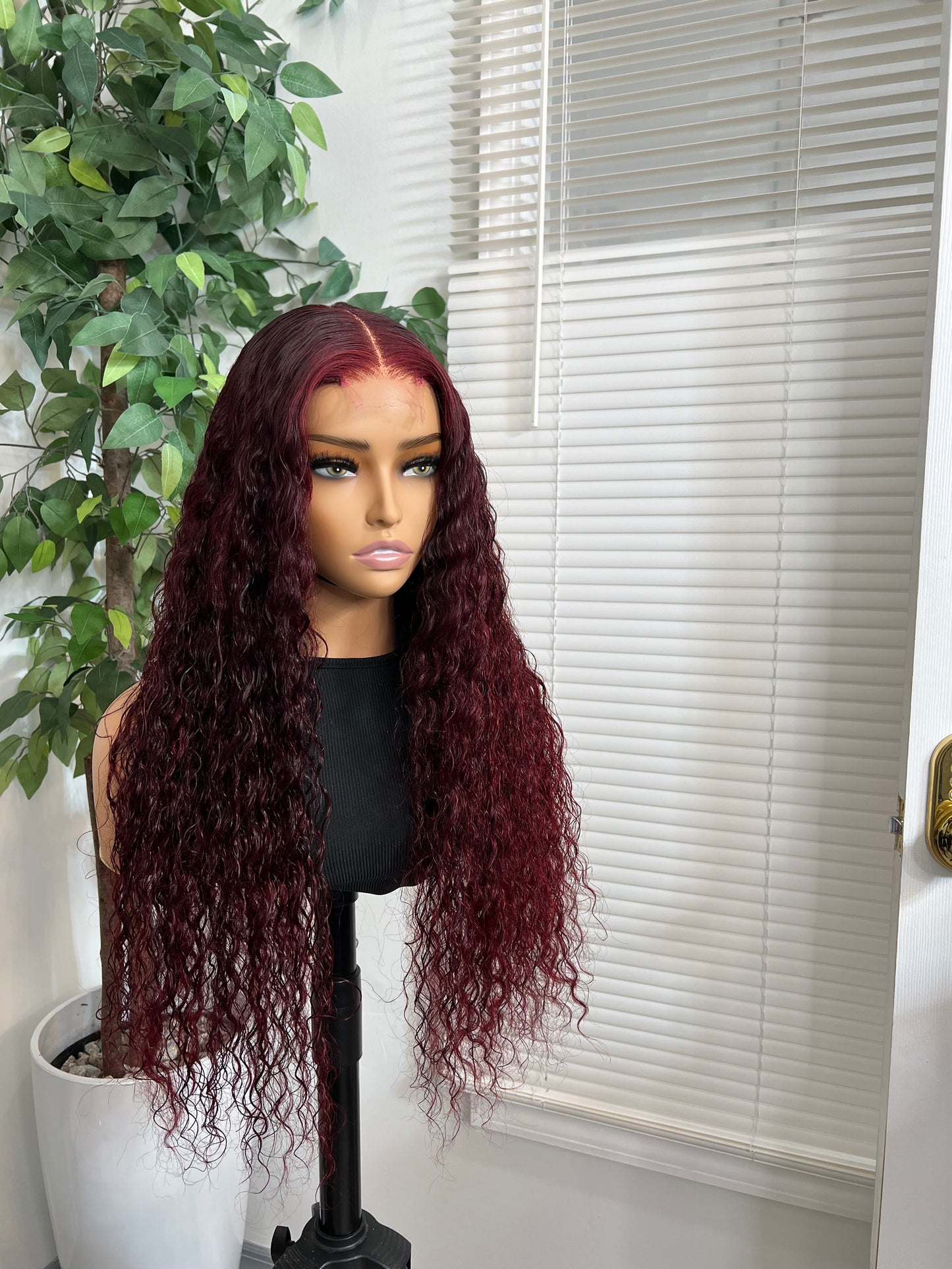 
                  
                    "Kala" READY TO WEAR - 24" 2x6 Long Burgundy HD Lace Closure Human Hair Wig
                  
                