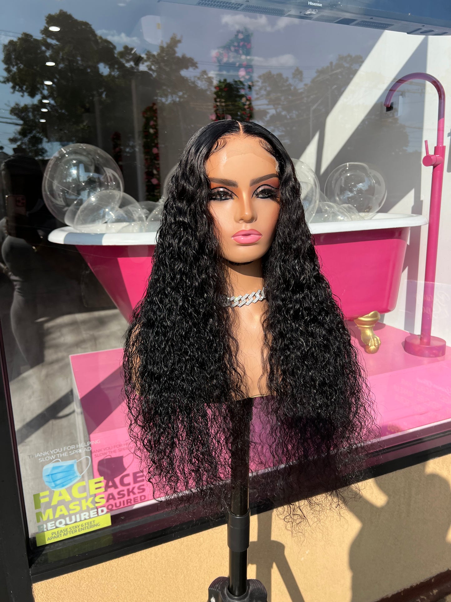 
                  
                    26" 5x5 Water Wave Lace Closure Human Hair Wig
                  
                